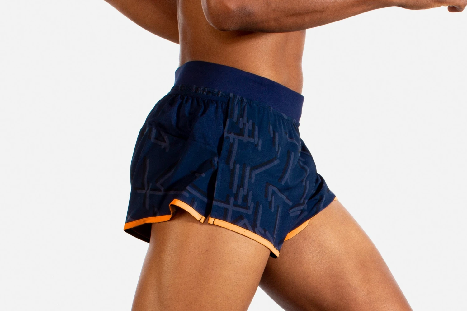 Brooks Men's Sherpa 3" Split Short - Image 9