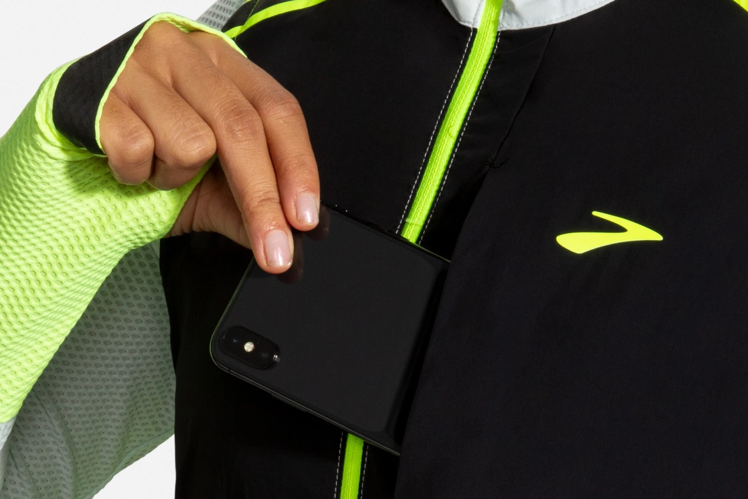 Brooks Women's Carbonite Vest - Icy Grey/Black/Nightlife (221498030) - Image 7