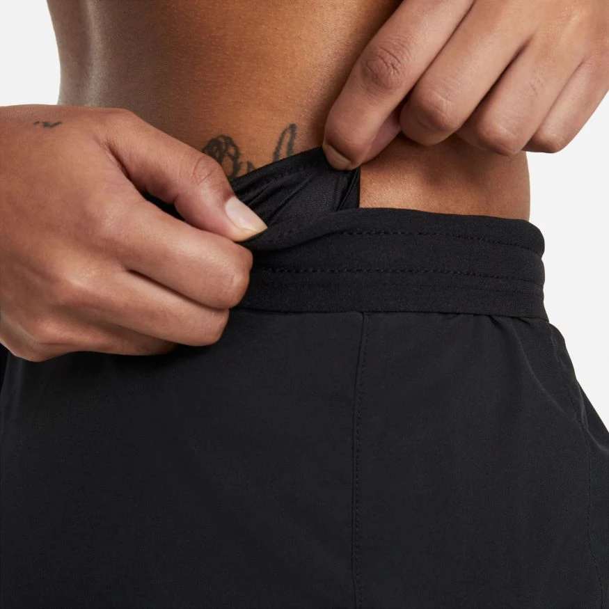 Nike Women's 3" Tempo Luxe Short - Image 7