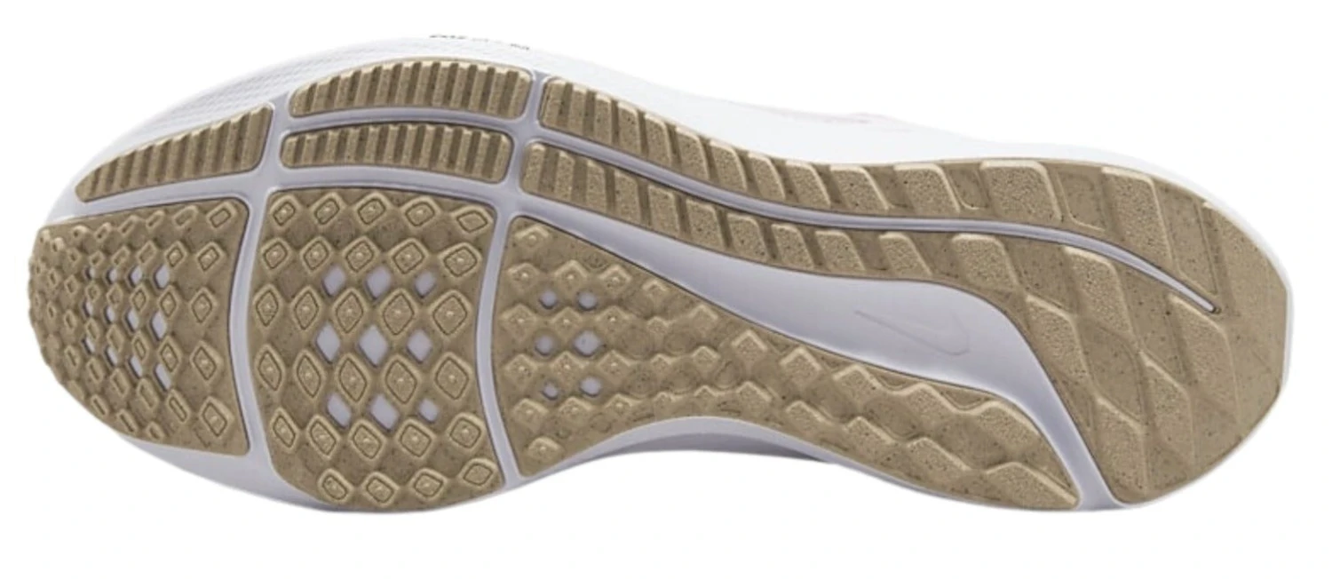 Nike Women's Pegasus 40 - Image 3