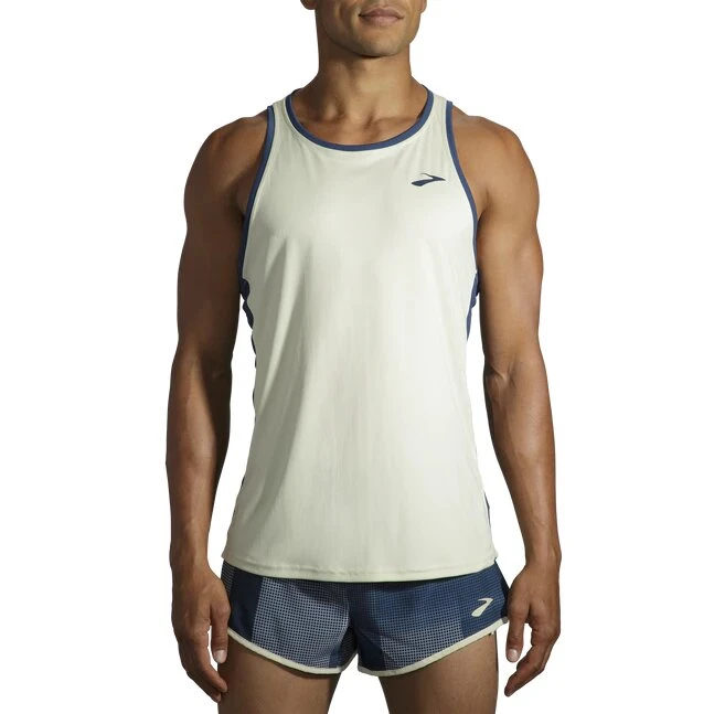 Brooks Men's Atmosphere Singlet - Image 2